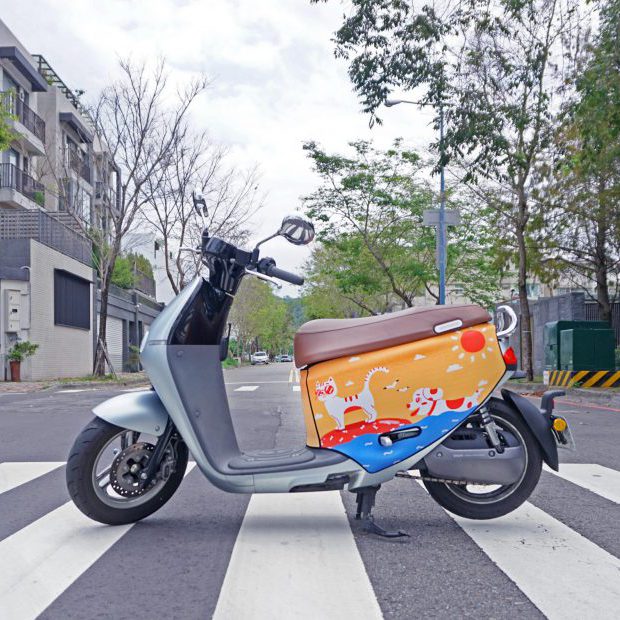 電動車防刮車套 夕陽貓狗款車罩車身保護套防水車套 宇宙機器人